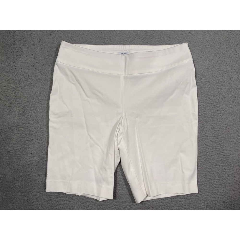Crown & Ivy Ashley Shorts Women's Size 12‎ Solid White 8.5 Inseam Cotton Spandex